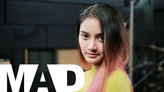 [MAD] โอ้ใจเอ๋ย - ลูกหว้า พิจิกา (Cover) | Aoy Amornphat