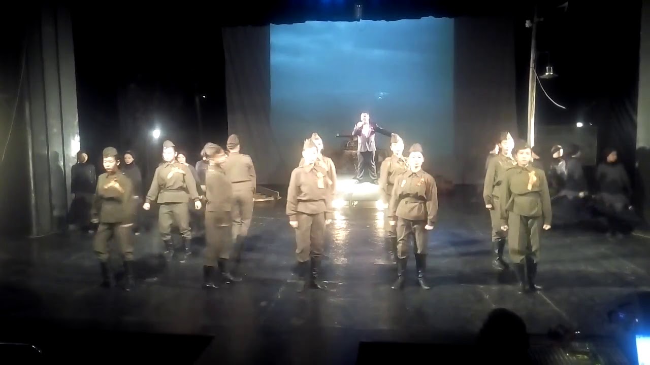 Народный ансамбль танца" Ассоль" Кыргызстан. "Бухенвальдский набат ...