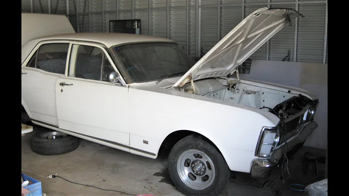 XW Ford Falcon Resurrection Part 2 – Engine & gearbox removal, Engine bay respray