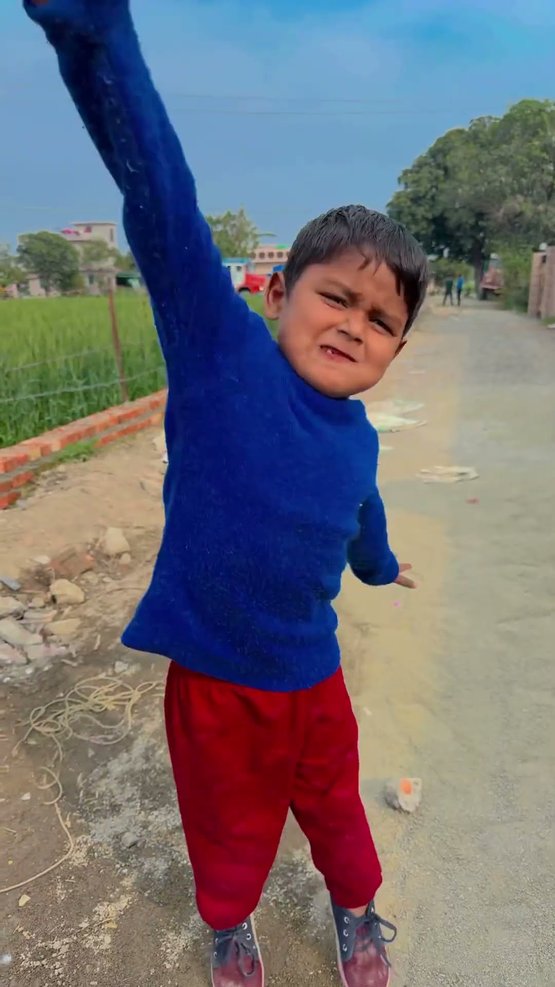 Aisi kya chij hai jo baccho ko dara rahi hai ?❤️ #shorts #trending #funny #cutebaby