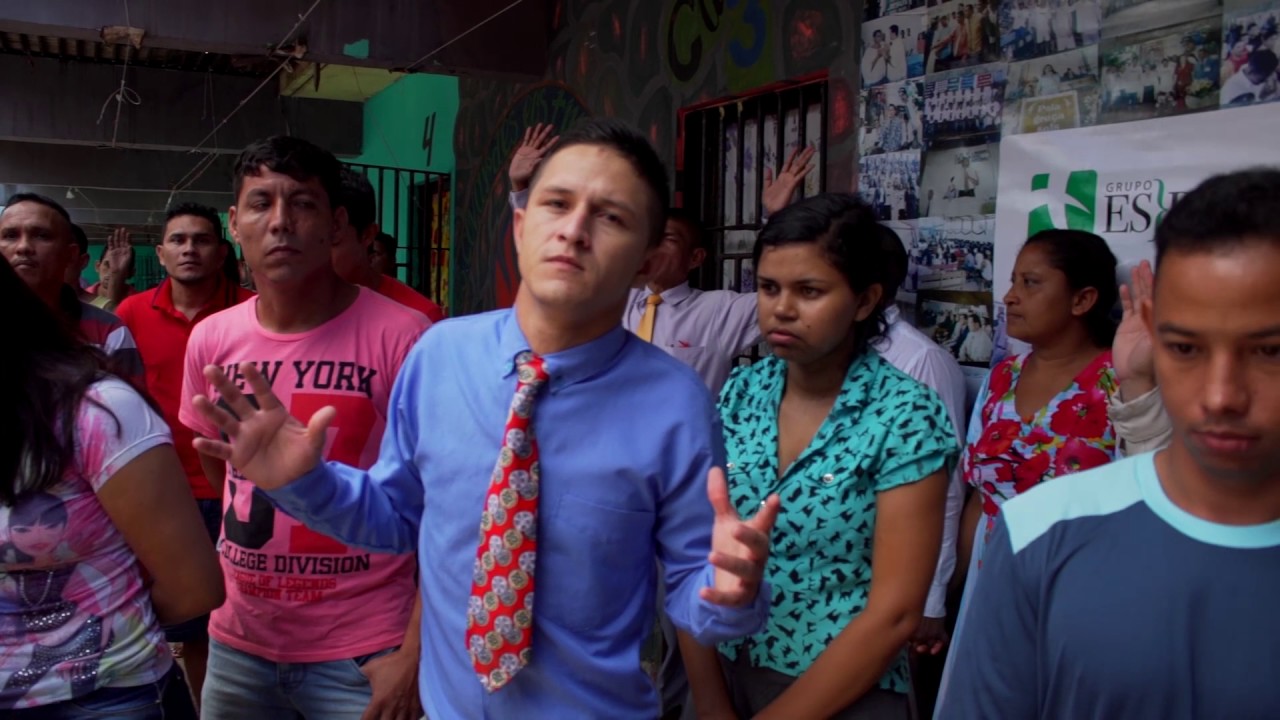 Culto dentro da Prisão - Evangelismo IAPEN - Alcançando vidas para Cristo.