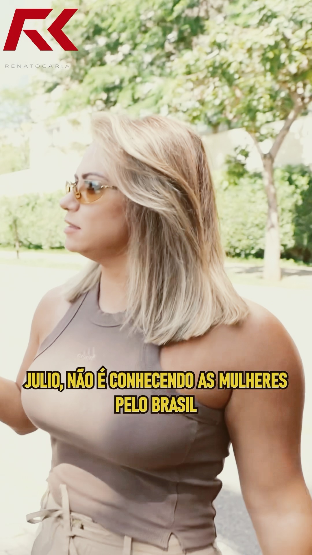 SERÁ QUE A TATI ESTÁ OUVINDO COISAS? ? #renatocariani #juliobalestrin #academia #taticariani #meme