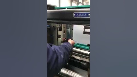 Toothbrush test mould 150 ton injection molding machine