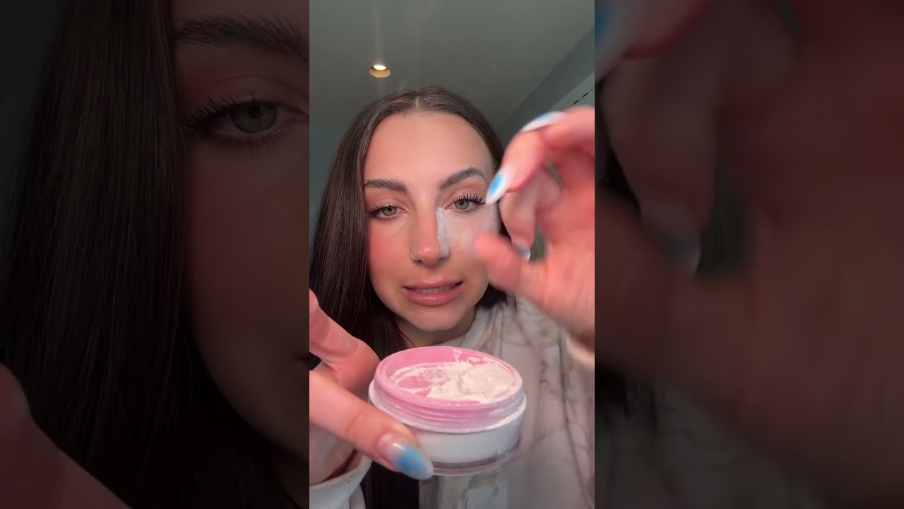 Magic Star setting powder for a filter look in real life! ⭐️ blurs appearance of pores and skin