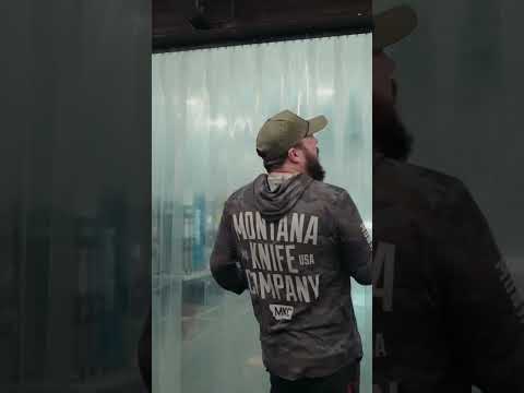 MKC CREW TRIES SMELLING SALTS!