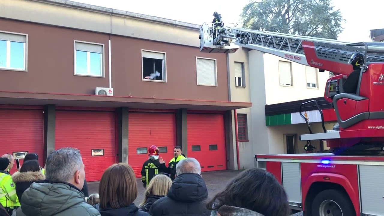 Vigili del fuoco di Legnano in festa per la patrona Santa Barbara