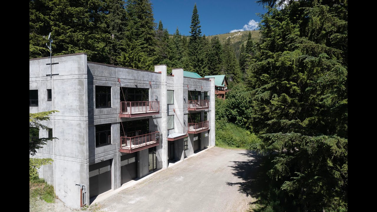 Exquisite form follows high function in this rarely offered Evolution