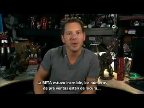 Cliff Bleszinski manda saludos a Mexico y habla sobre Gears Of War 3