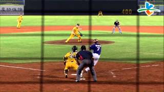 20131004 CPBL 犀牛VS象 5上 鄭達鴻戰術執行失敗,林煜清成功封殺往二壘跑的林宗男