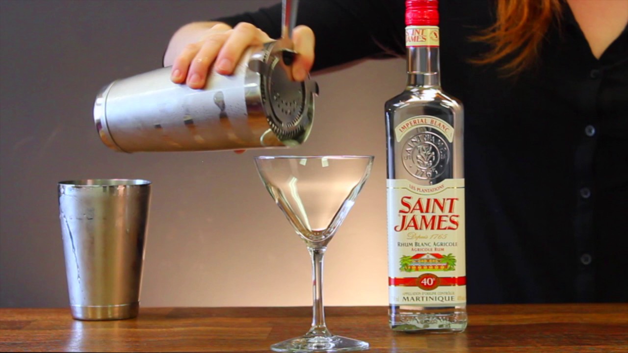 Saint James Rhum Agricole Blanc Daiquiri - YouTube