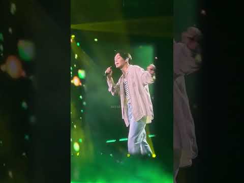 The cold CEO falls for the clueless secretary who annoys him on day one—but steals his heart fast.