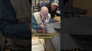 Ekspert od WSZYSTKIEGO @RudyCzowiek 🦊👨‍💻 #śmieszne #rodzinka #suchary