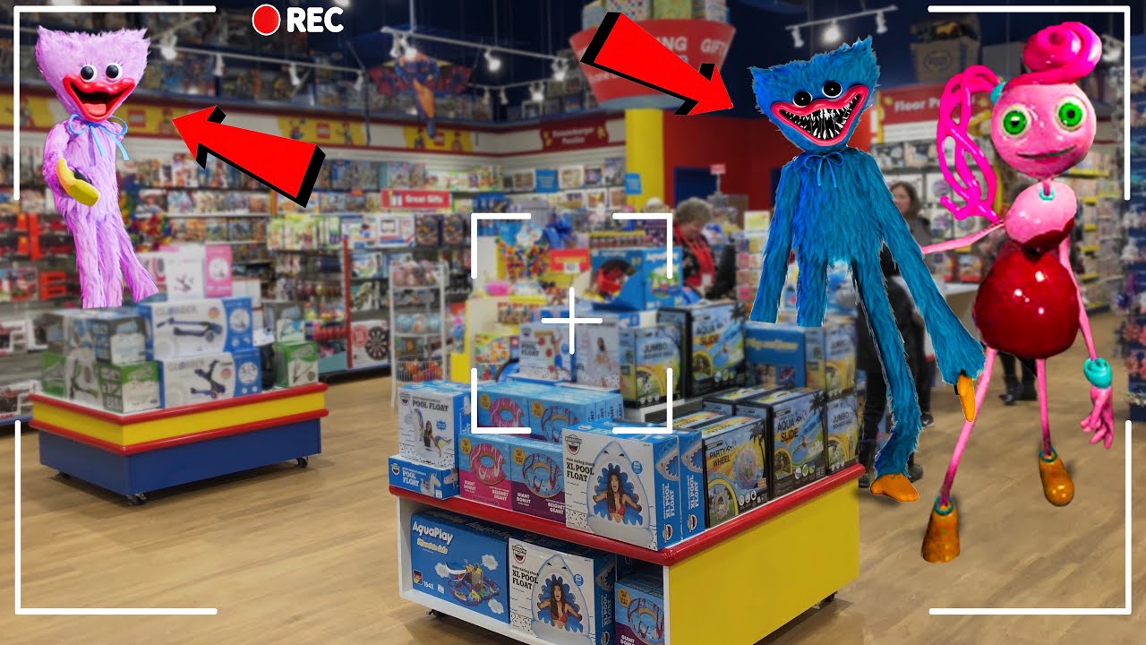 TOY STORE SECURITY CAMERA CATCHES HUGGY WUGGY & MOMMY LONG LEGS