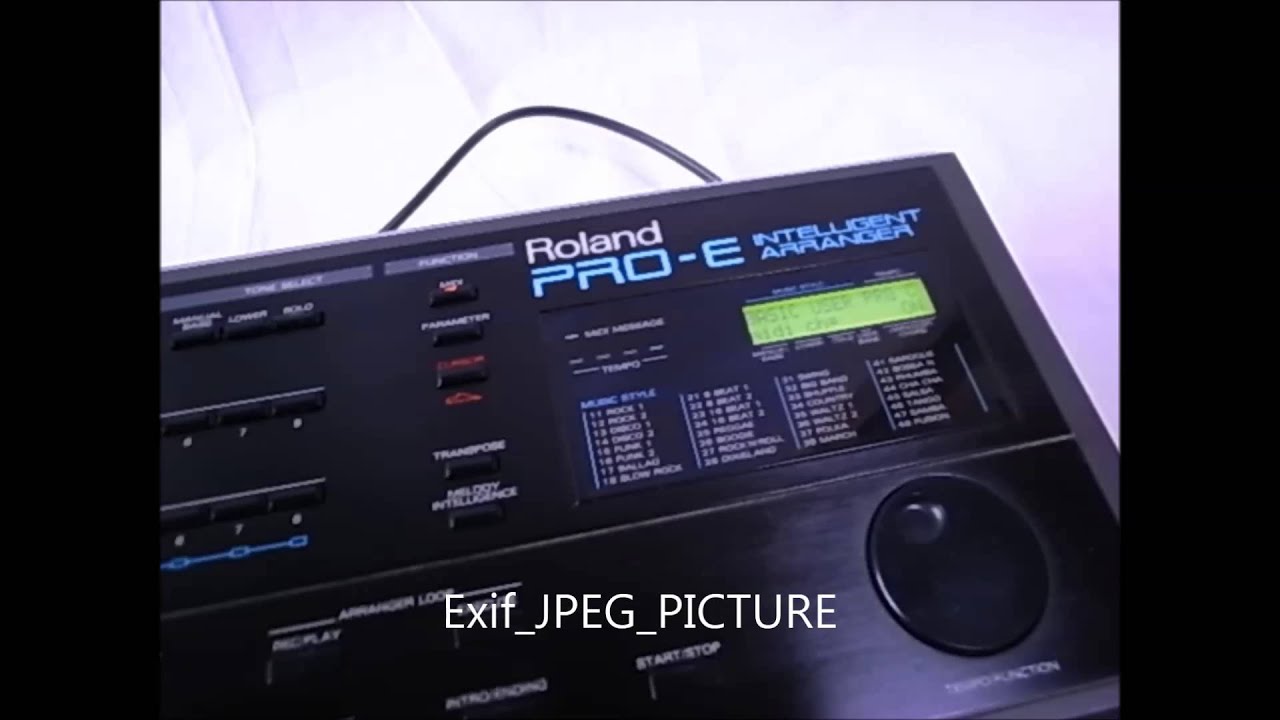 Roland Pro-E Slap bass in Em noodle - YouTube