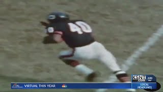 Former teammate remembers football great Gale Sayers
