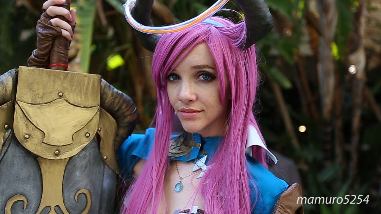 Anime Expo 2013 Cosplay FanVid 02