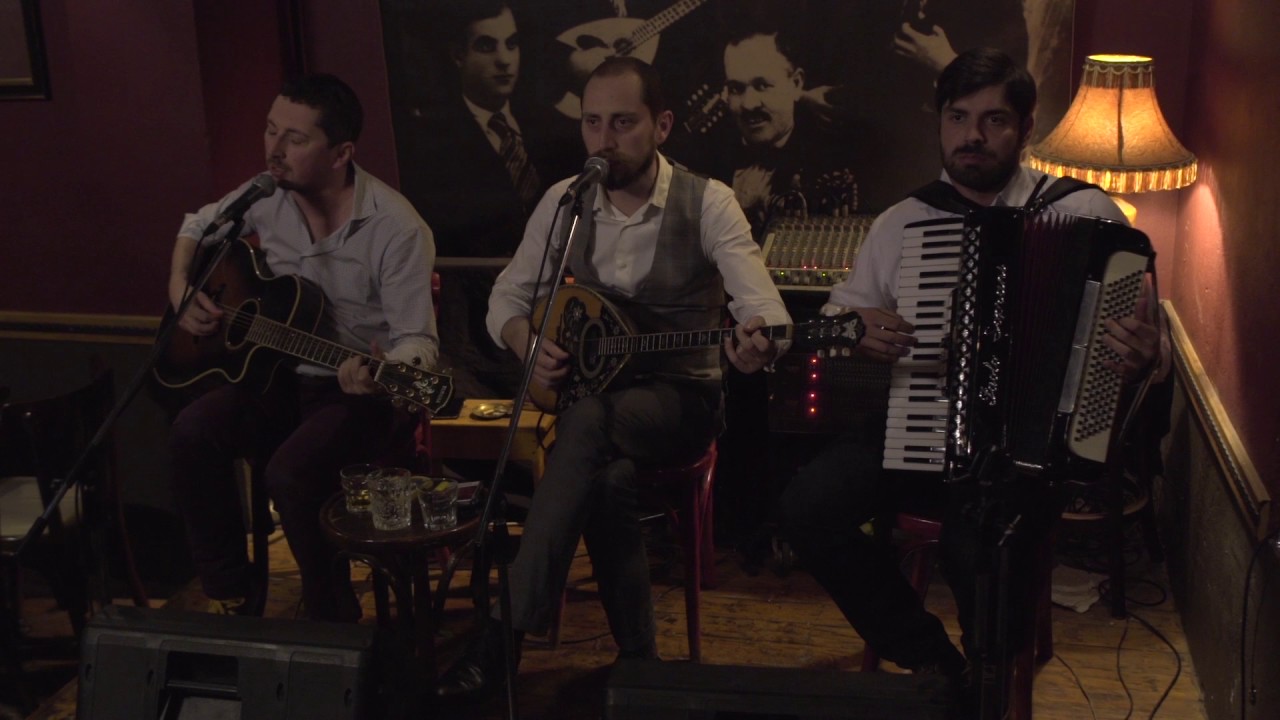 ΤΑ ΖΗΛΙΑΡΙΚΑ ΣΟΥ ΜΑΤΙΑ: TΡΑΓΟΥΔΙ ΦΑΝΗΣ & ΝΤΙΝΟΣ ΟΙΚΟΝΟΥΜΟΥ. ΑΠΟ ΤΗΝ ΣΕΙΡΑ ΟΥΣΑΚ ΚΑΙ ΠΕΙΡΑΙΩΤΙΚΟΣ