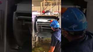 Cleaning and Sterilization of Industrial Machines Using High Pressure Steam Spray