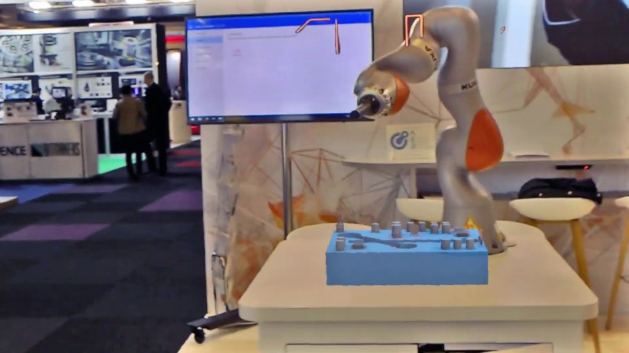 Kuka Mixed Reality - Advanced Factories - Innoarea Projects