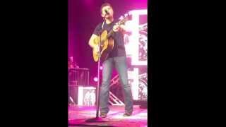 Scotty McCreery November 15th,2014 la crosse center la crosse,wi old school Elvis/hank