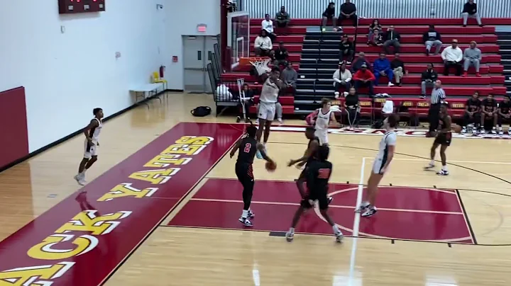 Clear Falls Guard Orlando Horton Jr to Corey Kelle...