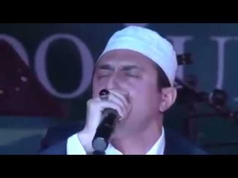 Ali tel tek nefeste  fatiha okuyor