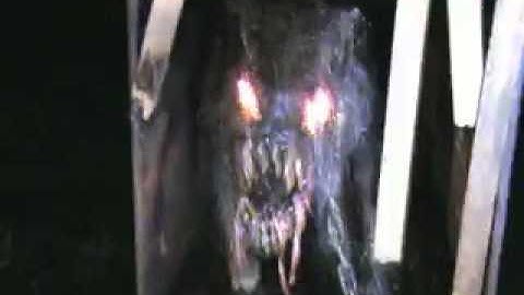 Fearscapestudios.com EVIL ATTACK DOG Animatronic Halloween Prop