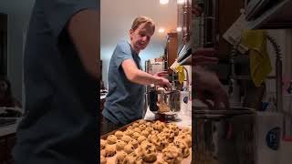 Part 2 of my ankarsrumoriginal mixer review, I’m giving it 5 stars⭐️⭐️⭐️⭐️⭐️! Or maybe since it’s