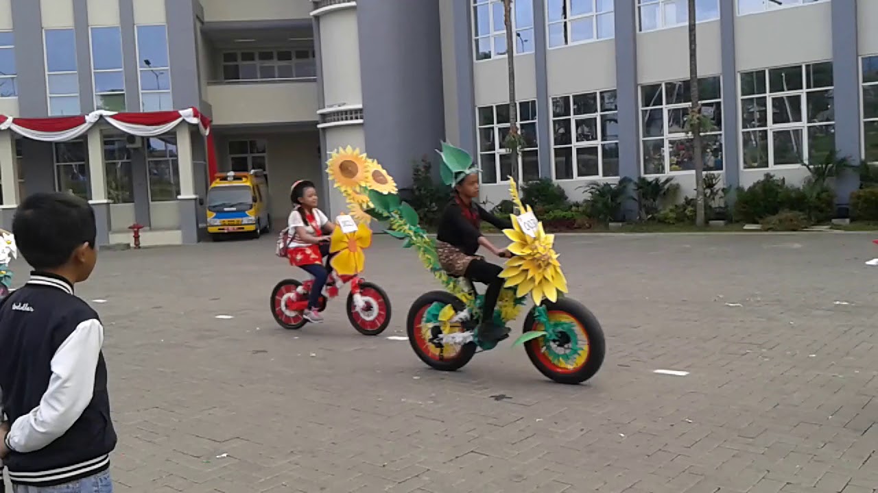 Festival sepeda Hias Kota Batu di Balaikota Among Tani 13 