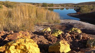 Yellow Diamonds in Quarry! There is Gold, And Gold Nuggets