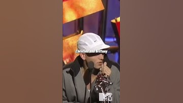 Eminem accepts an award from Britney Spears and Christina Aguilera😂