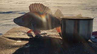 НА РЫБАЛКУ В -30// РЫБАЛКА НА ЛАДОГЕ// ПОИСК ОКУНЯ В ЛЮТЫЙ МОРОЗ🥶