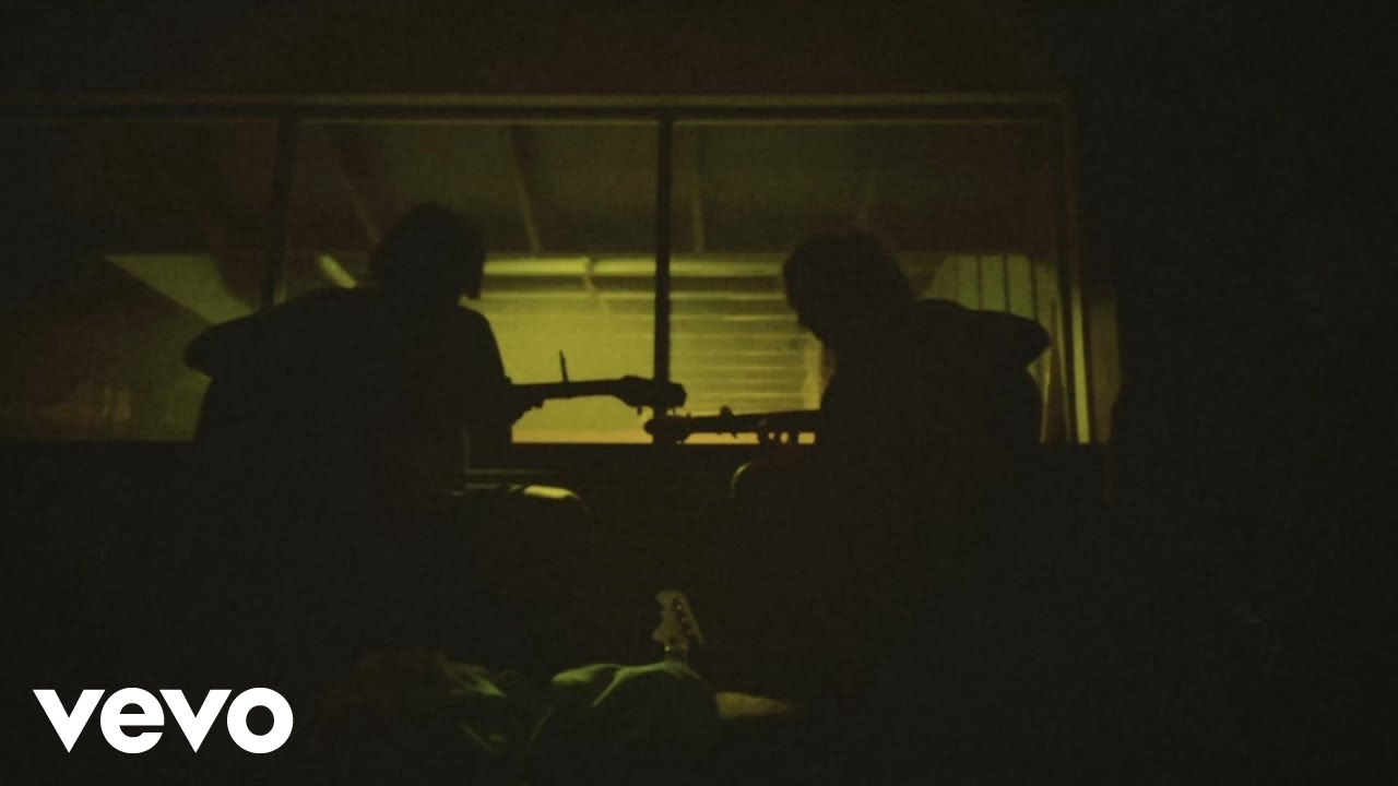 Guarda Still Blank - Cut Slack (Lyric Video) su YouTube Guarda Still Blank - Cut Slack (Lyric Video) su YouTube