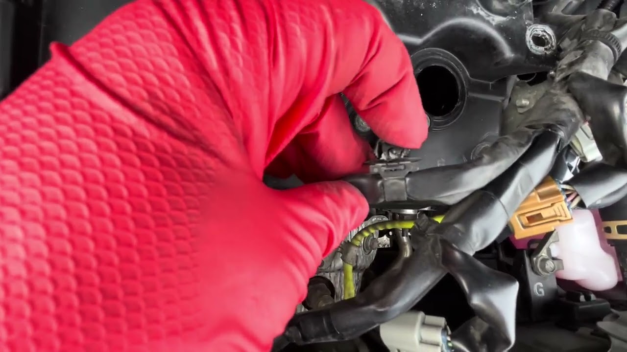 ダイハツ タント ヘッドカバーパッキン交換 LA600S