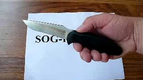 SOG Field Pup Knife FP-3 Demonstration