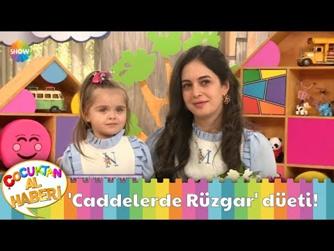 Çakıl bebek Nisan ve annesinden ''Caddelerde Rüzgar'' düeti!