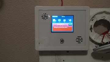 interlogix Simon XTI instant alarm