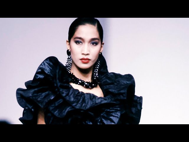 FIRST ASIAN SUPERMODEL ANNA BAYLE | 80s CATWALK class=