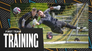 TRAINING UNCUT! 🧤 | Up close with Mitov, Mannion, Holden & Chadwick in 'keeper training!