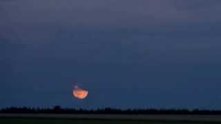 Eclipse Super Moon and Full Moon rise Time Lapse