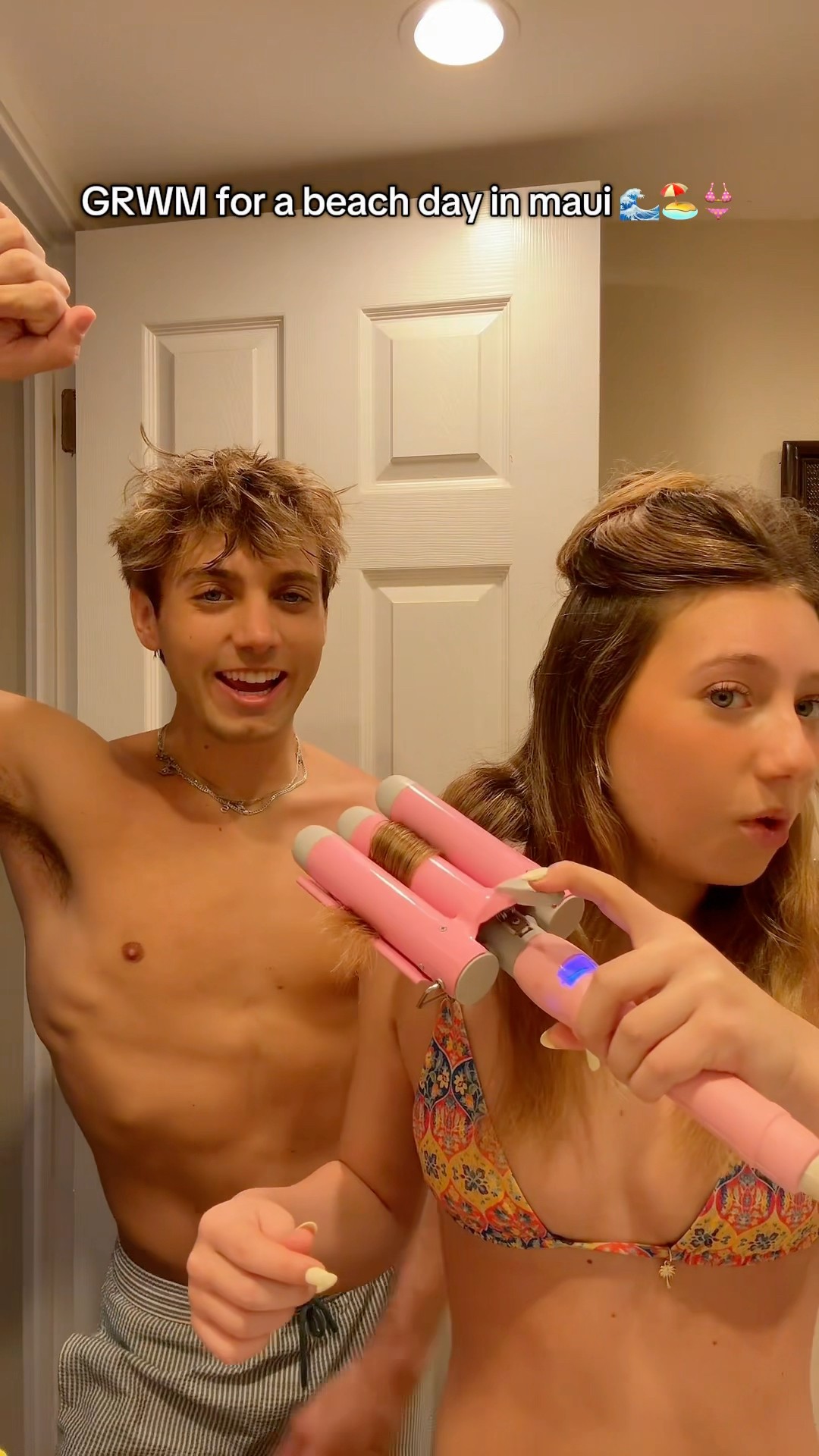 1 minute of my sister hating on me ? ​⁠@NicoletteDurazzo #grwm #maui