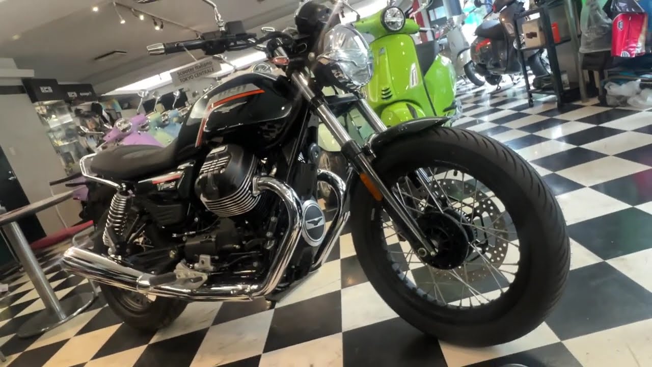 MOTO GUZZI （モトグッツィ） V7 SPECIAL 2025年 新色 エメラルド