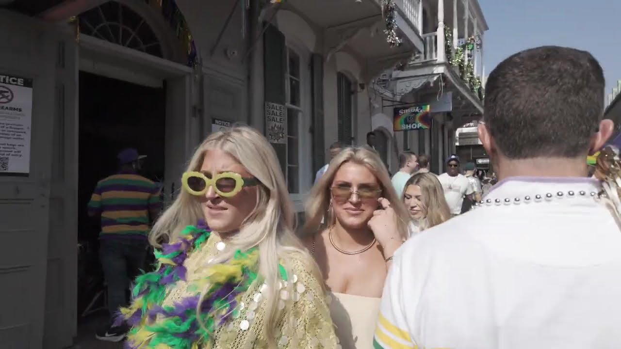 FRIDAY WALKING ON BOURBON STREET CELEBRATION FOR MARDI GRAS 2026 IN NEW ORLEANS,LA