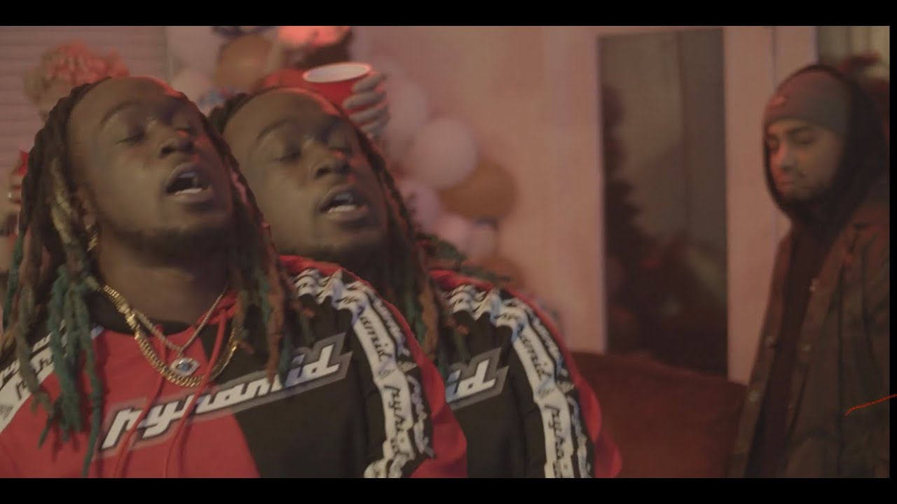 EYEAM - LOVE (OFFICIAL MUSIC VIDEO)