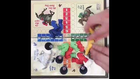 lza1491 Cờ đua ngựa Mã đáo thành công , Cờ cá ngựa kèm bàn nhựa kích thước 27 * 27 cm có thể gấp gọn