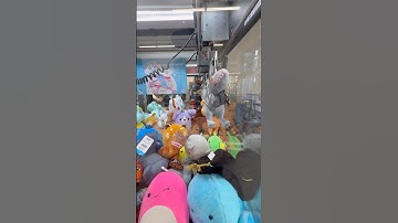 Day 19 Trying to Win from the Walmart Claw Machine! #shorts #arcade #clawmachine