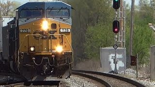 Fast CSX Intermodal Train