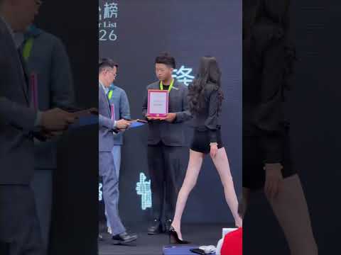 When AI Becomes Beautiful | Korean Ulzzang City Walk Digital Model