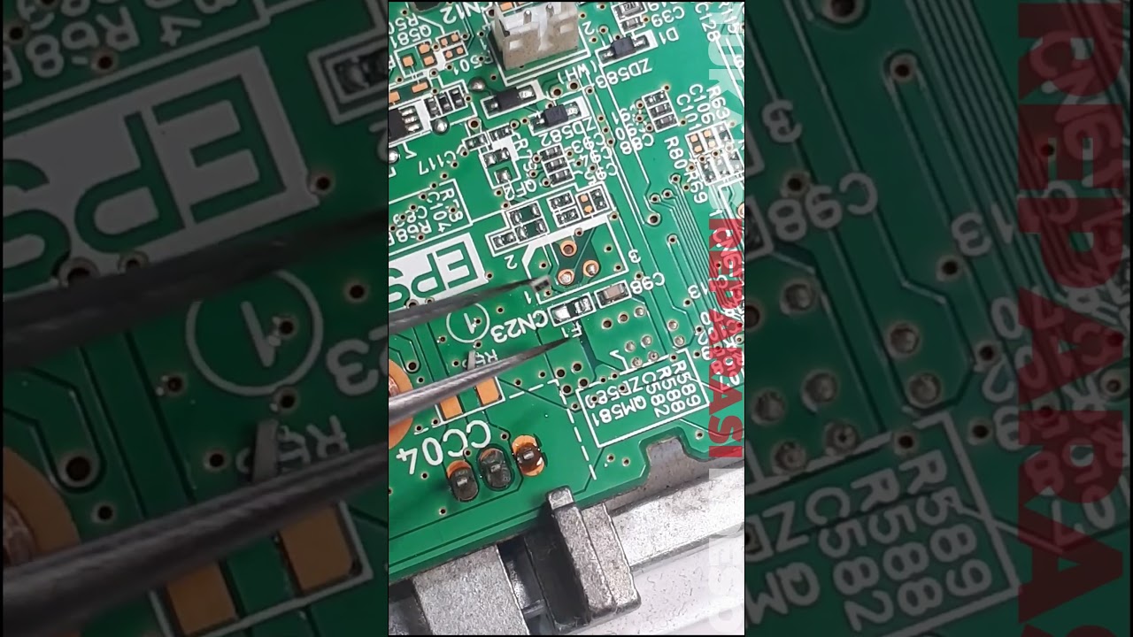 Replacing Soldering Desoldering Fuse SMD 