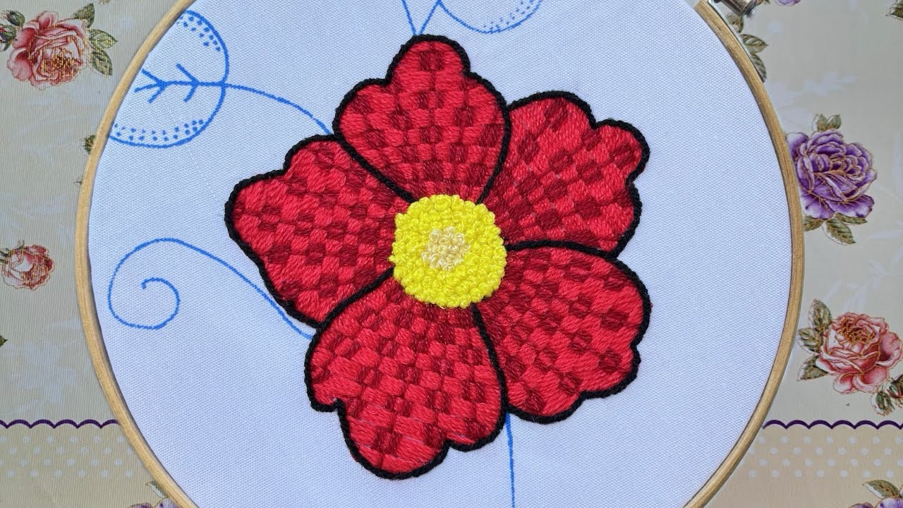 Hermoso bordado de flores súper fácil🌸puntadas fáciles💜